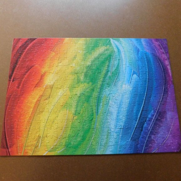 Buffalo 300 Large Pieces Jigsaw Puzzle 21x15" Plumes Of Color Explosion Feathers - Picture 1 of 8